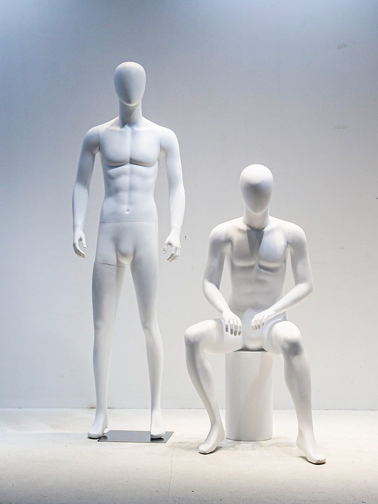 Maniquí Masculino de Alta Gama - Baby Clothing High End reseña y precio