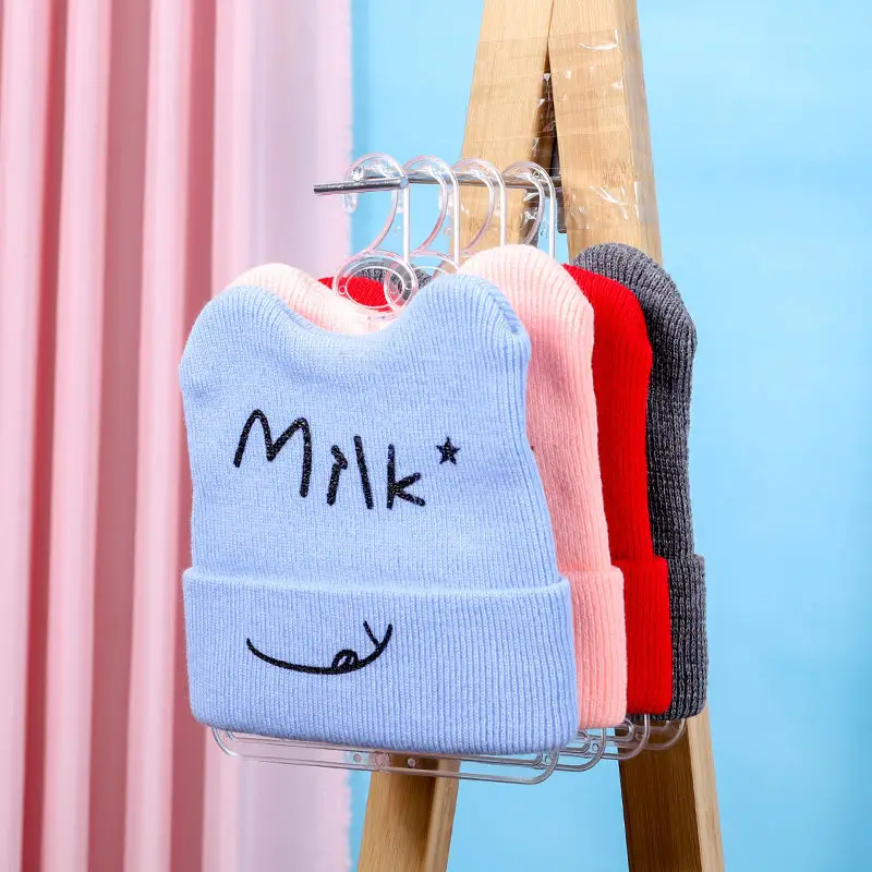 Expositor de sombreros sencill - Baby Clothing Hanging Rack reseña y precio